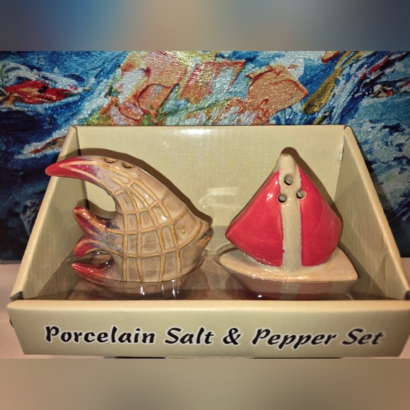 Mary Rich Company Other - NWat's Mary Rich Company Fish & Sailboat Salt & Pepper Shakers